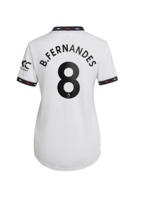 Fotbalové Dres Manchester United Bruno Fernandes #8 Dámské Venkovní Oblečení 2022-23 Krátký Rukáv